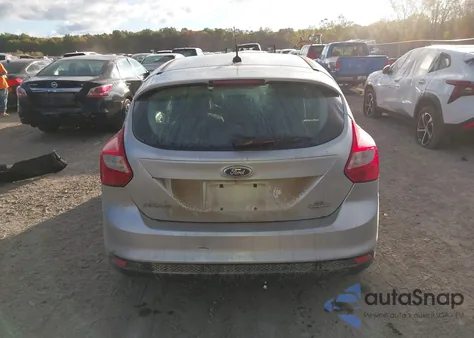 2012 Ford Focus Se z USA, uszkodzony, nr VIN 1FAHP3K20CL446687